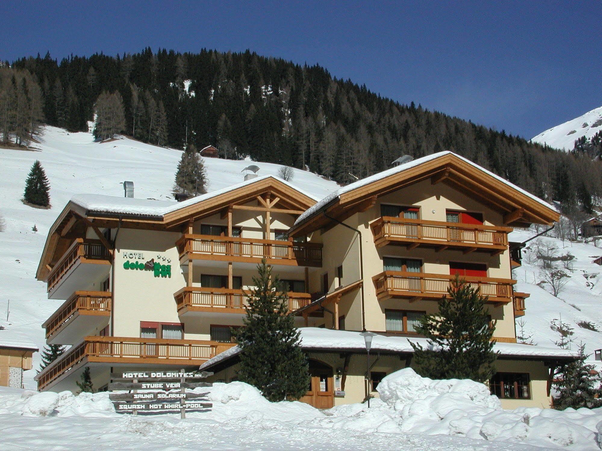 Hotel Dolomites Inn Canazei Exterior foto